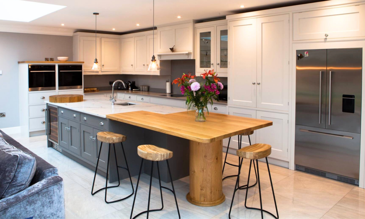 Choosing The Ideal Island For Your Kitchen | Kitchens By The London ...